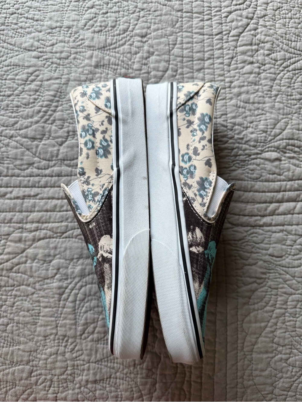 Vans x House of Terror The Shining Slip On Shoes - Picture 3 of 5